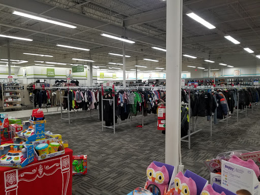 Clothing Store «Burlington Coat Factory», reviews and photos, 480 Boston Rd, Billerica, MA 01821, USA