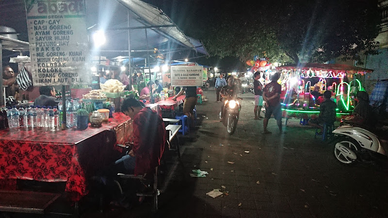 Pasar Senggol Malam Blahbatuh