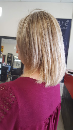 Hair Salon «Manivahn Hair Salon», reviews and photos, 949 Providence Square Shopping Center, Virginia Beach, VA 23464, USA