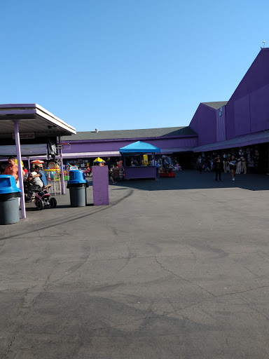 Shopping Mall «Los Amigos Mall», reviews and photos, 307 E Jefferson Blvd, Los Angeles, CA 90011, USA