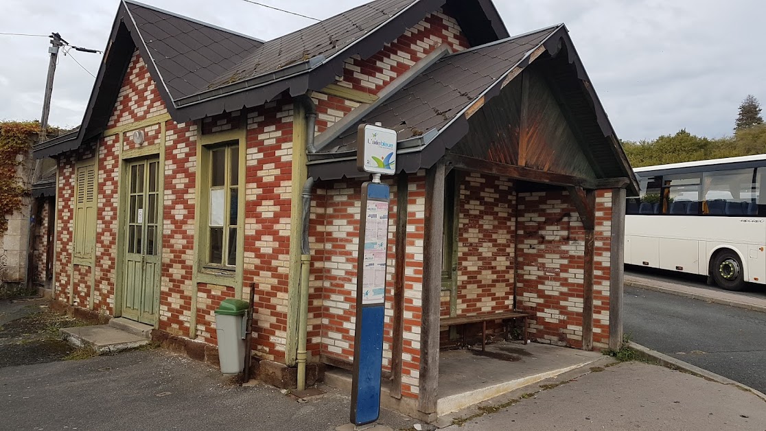 Boutique SNCF à Argenton-sur-Creuse (Indre 36)