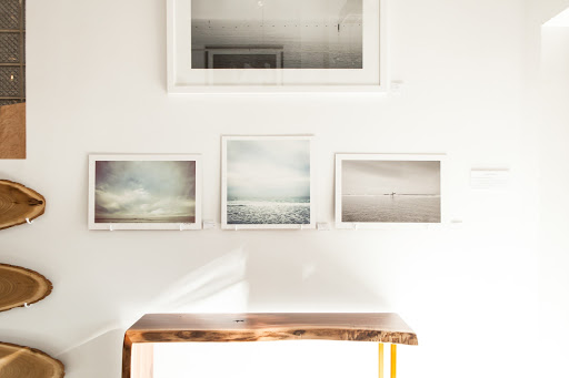 Photo of Live Edge Chicago, LLC