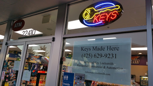 Locksmith «Redmond Key Locksmith», reviews and photos, 22410 NE Marketplace Dr, Redmond, WA 98053, USA