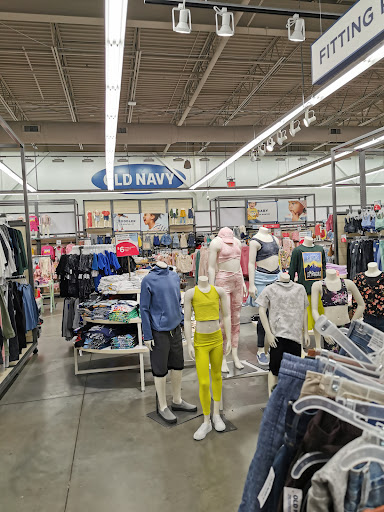 Clothing Store «Old Navy», reviews and photos, 277 Main St, Exton, PA 19341, USA