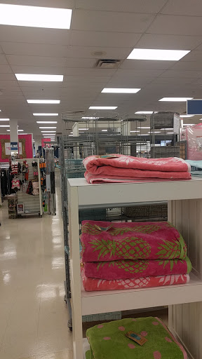 Department Store «Marshalls», reviews and photos, 24055 Chagrin Blvd, Beachwood, OH 44122, USA