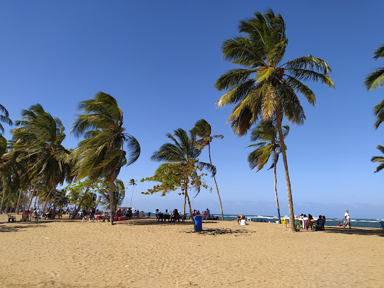 Playa los Gringos