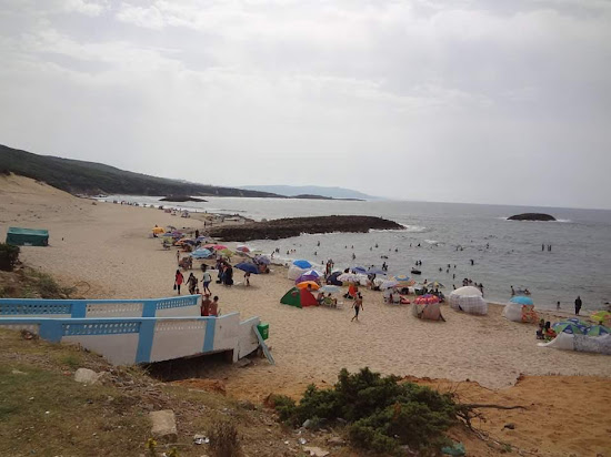 Plage Mecida shaty lmsydt
