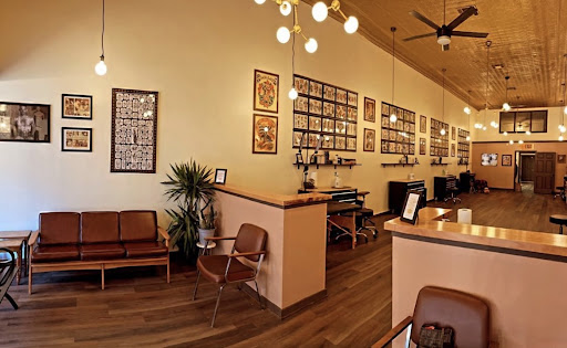 Tattoo Shop «Fort City Tattoo», reviews and photos, 501 Garrison Ave, Fort Smith, AR 72901, USA