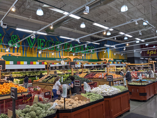 Supermarket «Super King Market», reviews and photos, 2260 Lincoln Ave, Altadena, CA 91001, USA