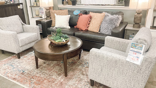 Furniture Store «Room To Room Furniture», reviews and photos, 3651 Cliff Gookin Blvd, Tupelo, MS 38801, USA