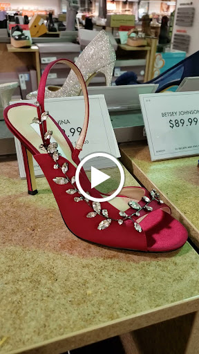 Shoe Store «DSW Designer Shoe Warehouse», reviews and photos, 60 NJ-17, Paramus, NJ 07652, USA
