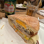 Photo n°2 de l'avis de ROTA.L fait le 14/01/2023 à 12:03 sur le  Vinhoteca Centro Cafe à Rommerskirchen