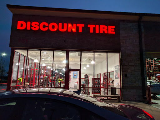 Tire Shop «Discount Tire Store - Prosper, TX», reviews and photos, 2151 E University Dr, Prosper, TX 75078, USA