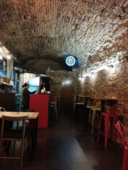 Achiotex Restaurant - Plaça Major, 4, 25300 Tàrrega, Lleida, Spain