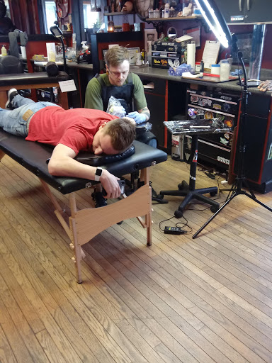 Tattoo Shop «High Caliber Tattoo and Piercing Studio», reviews and photos, 1005 S Lynhurst Dr, Indianapolis, IN 46241, USA