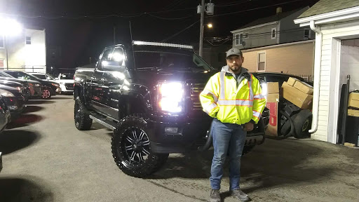 Used Car Dealer «Western Star Auto Sales», reviews and photos, 1701 N Cicero Ave, Chicago, IL 60639, USA