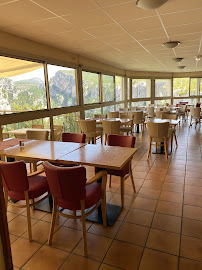 Atmosphère du Restaurant Auberge Des Cavaliers à Aiguines - n°1