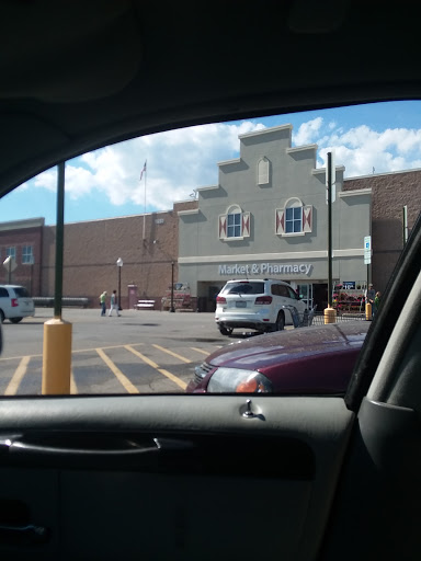 Department Store «Walmart Supercenter», reviews and photos, 1650 Washington St, Pella, IA 50219, USA