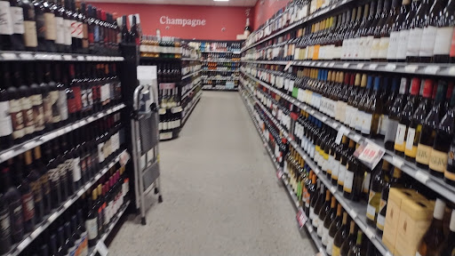 Wine Store «The City Tobacco & Beverage», reviews and photos, 621 Lafayette Rd, Seabrook, NH 03874, USA