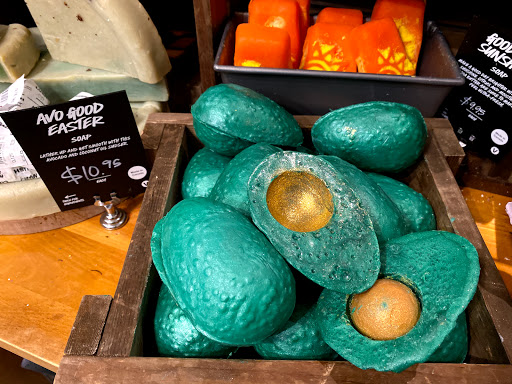 Cosmetics Store «LUSH Fresh handmade cosmetics», reviews and photos, 605 Lincoln Rd B, Miami Beach, FL 33139, USA