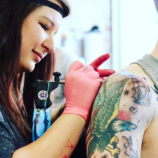 Tattoo Shop «Ink Ink Tattoo & Piercing Studio», reviews and photos, 302 E Commercial St, Springfield, MO 65803, USA