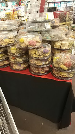 Grocery Store «Weis Markets», reviews and photos, Glenlivet Dr, Allentown, PA 18106, USA