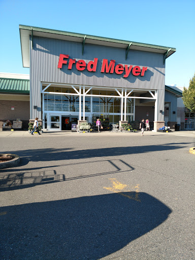 Grocery Store «Fred Meyer», reviews and photos, 1201 Valley Ave E, Sumner, WA 98390, USA