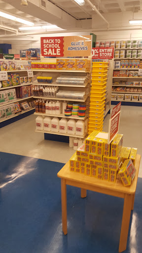 Educational Supply Store «Lakeshore Learning Store», reviews and photos, 969 Central Park Ave, Scarsdale, NY 10583, USA