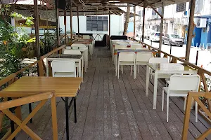 Restoran Pelangi Petang image