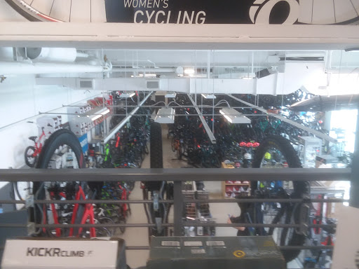 Bicycle Store «The Bicycle Planet», reviews and photos, 340 Robbins Ln, Syosset, NY 11791, USA