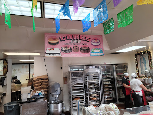 Shopping Mall «Panorama Mall», reviews and photos, 8401 Van Nuys Blvd, Panorama City, CA 91402, USA