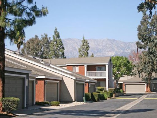 Rancho Vista Luxury Townhome Rentals