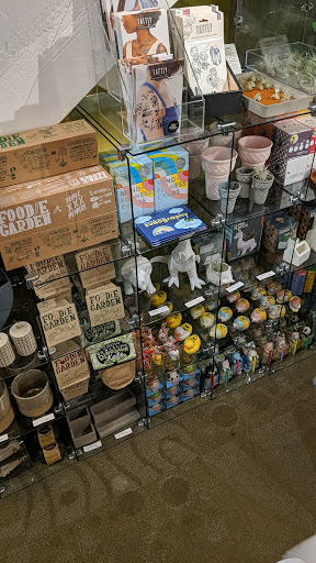 Gift Shop «Madison Modern Market», reviews and photos, 310 State St, Madison, WI 53703, USA