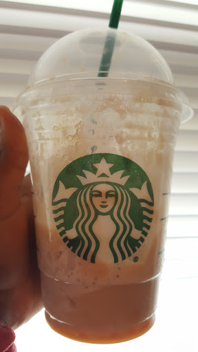 Coffee Shop «Starbucks», reviews and photos, 259 Lake St, Oak Park, IL 60302, USA