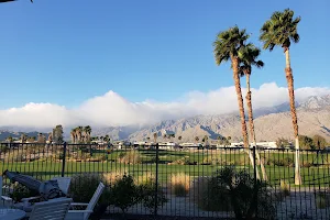 Escena Palm Springs image