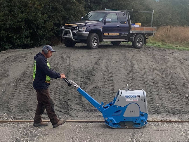 Comments and reviews of Mana Contracting - Asphalt & Chipseal Driveway Installers in Wanaka