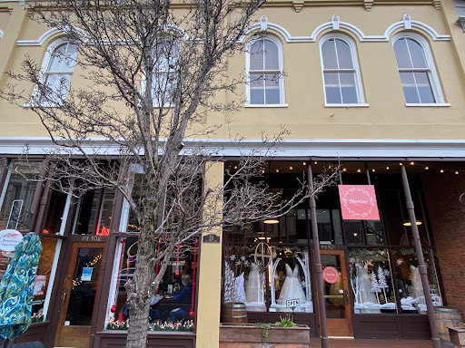 Merrime Bride & Soiree, 211 W 1st Ave #101, Albany, OR 97321, USA, 