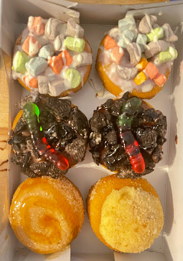 Donut Shop «Peace, Love And Little Donuts Of Green», reviews and photos, 3700 Massillon Rd, Uniontown, OH 44685, USA