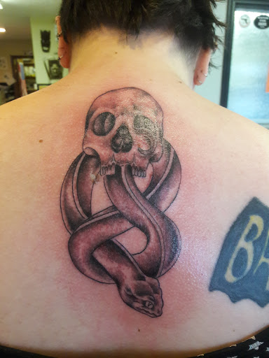 Tattoo Shop «Lucky Devil Tattoo Parlor», reviews and photos, 931 S Ridgewood Ave, Edgewater, FL 32132, USA