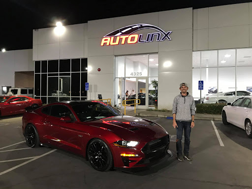 Used Car Dealer «AutoLinx - Luxury Pre-Owned», reviews and photos, 3300 Sonoma Blvd, Vallejo, CA 94590, USA