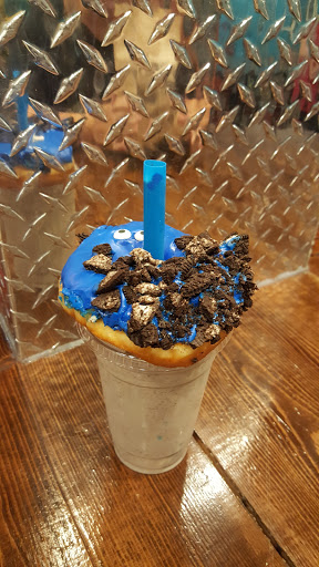 Donut Shop «Hurts Donut Co.», reviews and photos, 1301 5th St #105, Coralville, IA 52241, USA