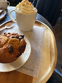 Plats et boissons du Restaurant servant le petit-déjeuner Starbucks à Paris - n°13