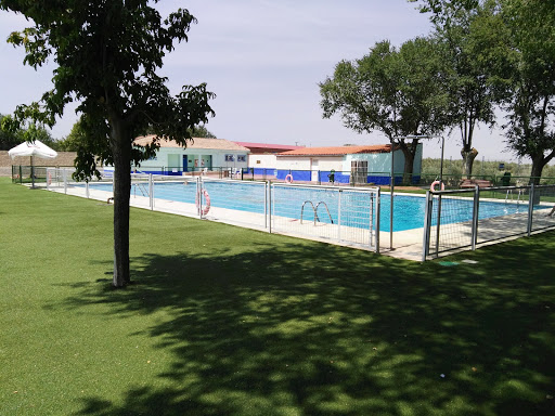 Piscina Municipal en Burguillos de Toledo, Toledo