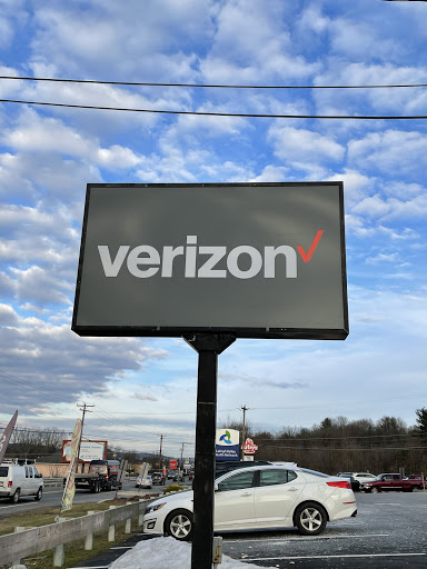 Cell Phone Store «Verizon Wireless TCC», reviews and photos, 1211 Blakeslee Blvd Dr E, Lehighton, PA 18235, USA