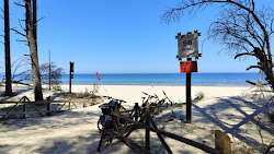 Foto av Ulinia Beach beläget i naturområde