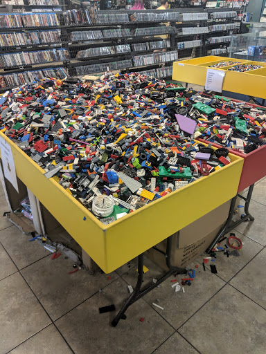 Video Game Store «Fallout Games», reviews and photos, 1807 E Southern Ave, Tempe, AZ 85282, USA