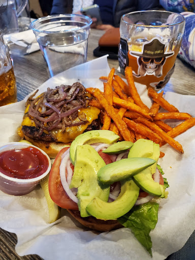 Sports Bar «Altitude Bar and Grill», reviews and photos, 250 S Frontage Rd W, Vail, CO 81657, USA