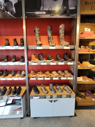 Shoe Store «Red Wing», reviews and photos, 11614 N Dale Mabry Hwy, Tampa, FL 33618, USA