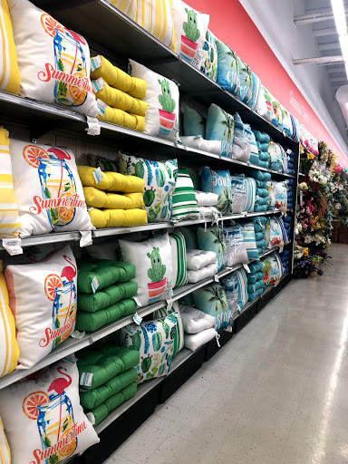 Craft Store «Michaels», reviews and photos, 500 W 49th St B, Hialeah, FL 33012, USA