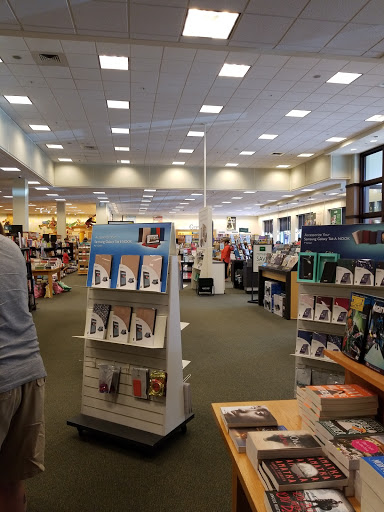 Book Store «Barnes & Noble», reviews and photos, 5101 Main St, Williamsburg, VA 23188, USA